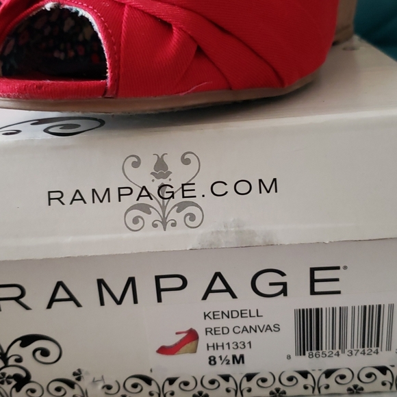 Rampage Red Canvace Peep Toes - Picture 5 of 5